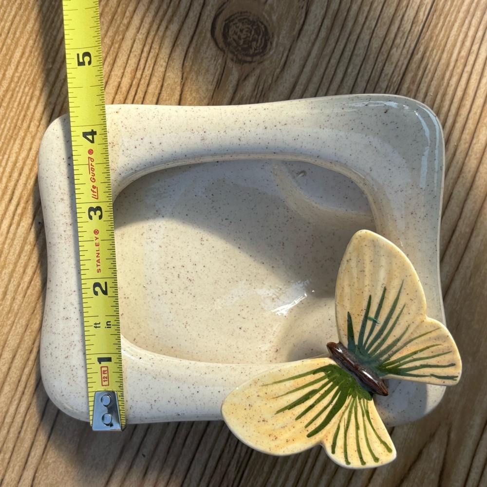Speckled Ceramic Rounded Edge Photo Frame With Yellow Butterfly - Picture 9 of 11